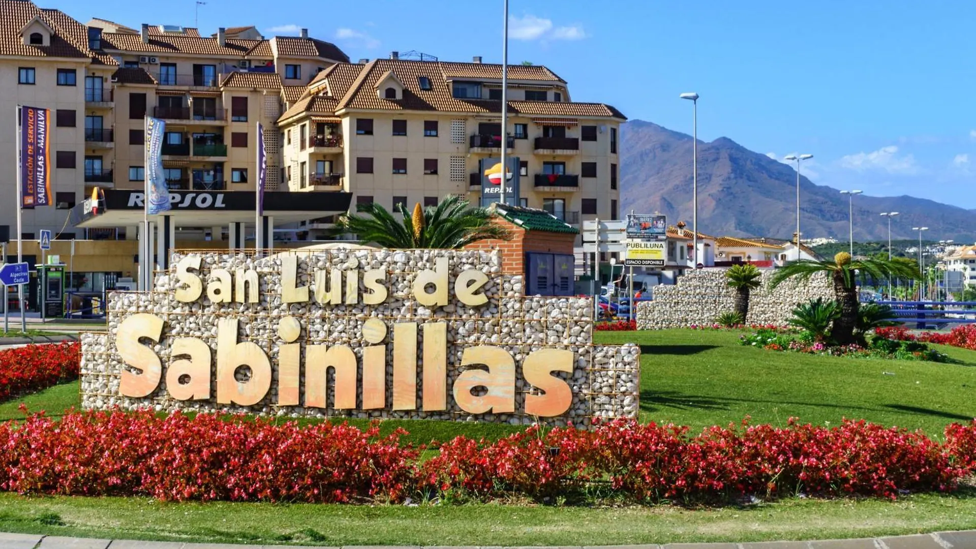 Apartment Sea View Marina Del Castillo By Interhome Manilva
